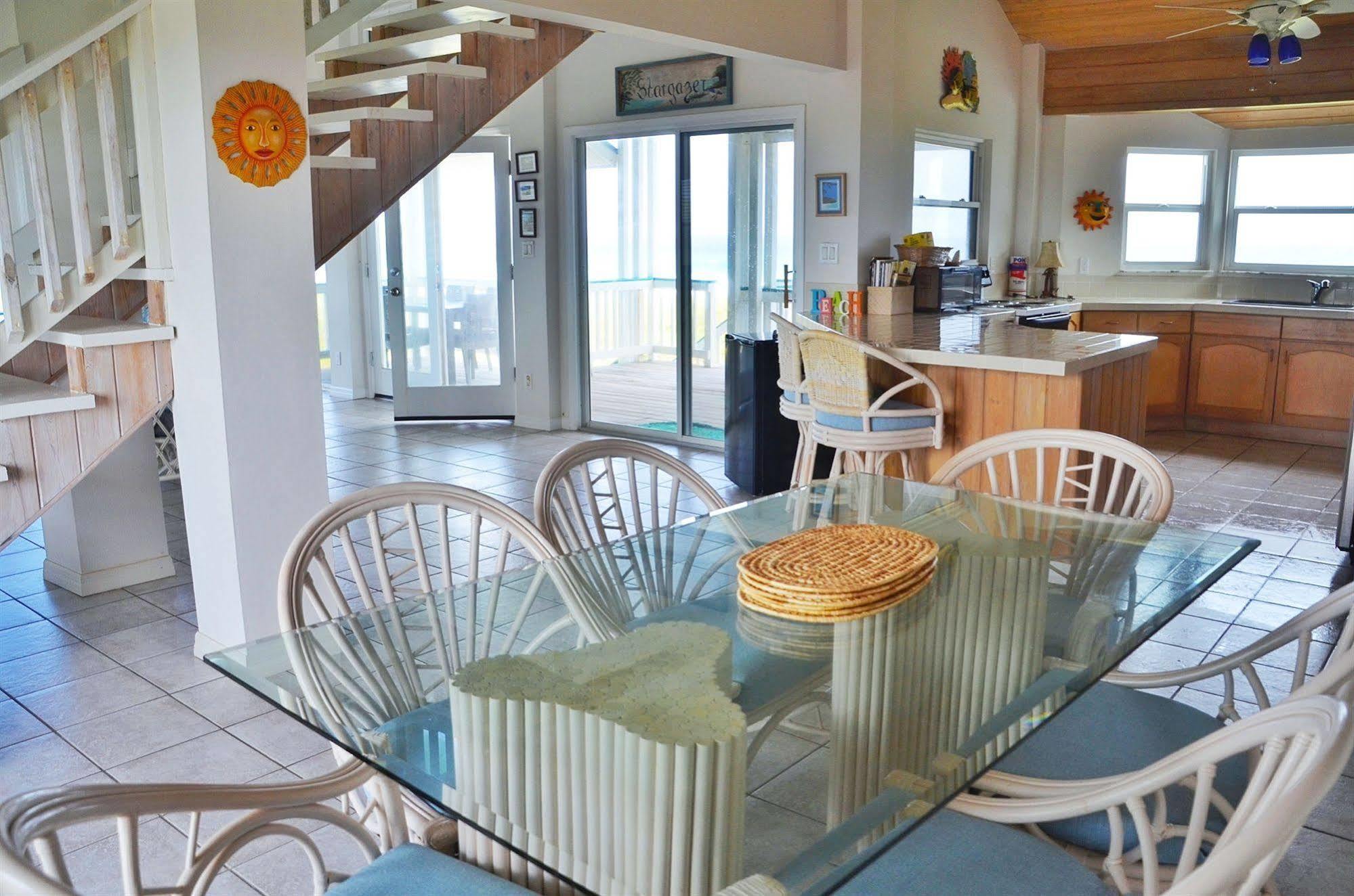 Blue Horizon Resort Conch Bar Екстер'єр фото